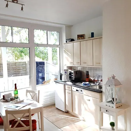 Studio 6, Strandnah Mit Balkon * Sellin (Rugen)